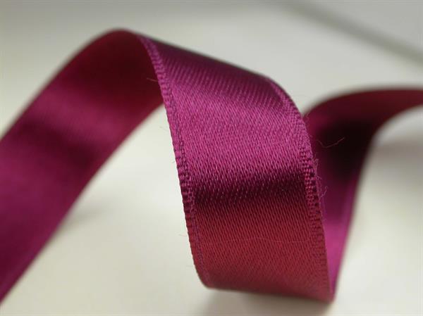 Wholesale satin deals ribbon suppliers